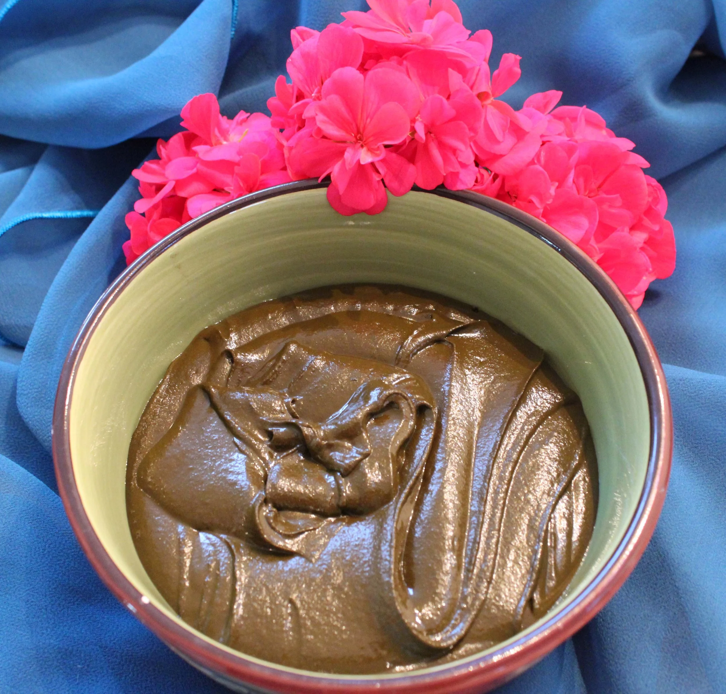 Bulk Henna Paste in Carrot Bag — HENNATRENDZ
